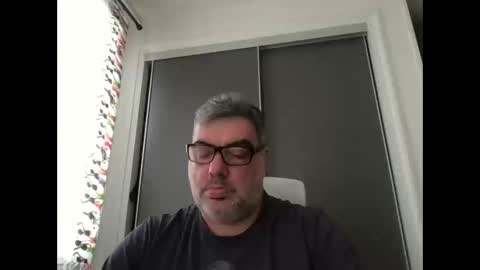 sweet bear online show from 01-26-25, 11:50