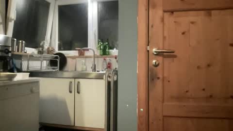 noux69 online show from 10-27-25, 05:28