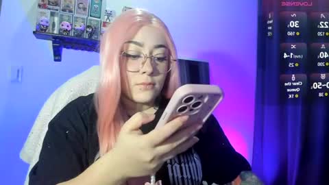  s online show from 06-19-26, 01:54