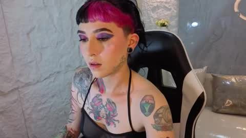 Live 1500am 2100pm online show from 12-13-25, 08:25