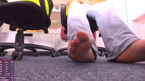 Snapshot of nova_rune chatting on 09-21-25, 11:23 Nova online show from 09-21-25, 11:23