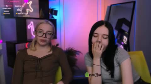 Snapshot of nova_rune chatting on 12-20-25, 12:40 Nova online show from 12-20-25, 12:40