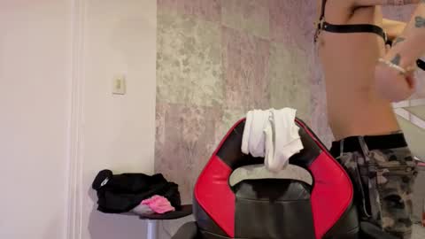 Nova Salvatore online show from 02-20-26, 12:05