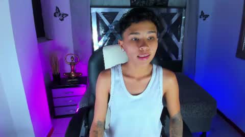 Snapshot of nova_sex1 chatting on 06-11-26, 02:53 nova online show from 06-11-26, 02:53