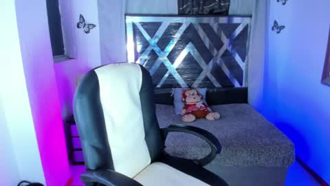 Snapshot of nova_sex1 chatting on 06-30-26, 09:49 nova online show from 06-30-26, 09:49