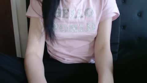 Olivia online show from 01-13-26, 05:18