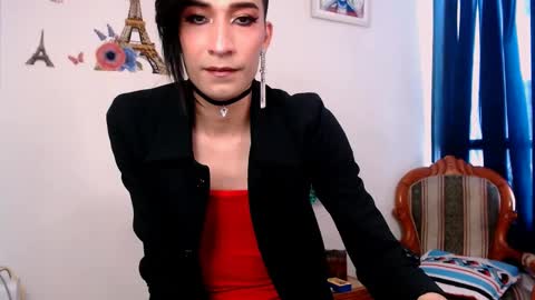 Snapshot of novanyx11 chatting on 02-11-25, 08:42 Nova... online show from 02-11-25, 08:42