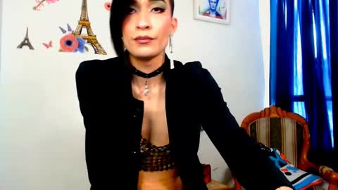 Snapshot of novanyx11 chatting on 02-15-25, 07:39 Nova... online show from 02-15-25, 07:39