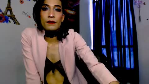 Snapshot of novanyx11 chatting on 03-10-25, 08:45 Nova... online show from 03-10-25, 08:45