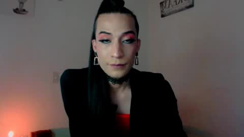 Snapshot of novanyx11 chatting on 11-05-25, 09:59 Nova... online show from 11-05-25, 09:59