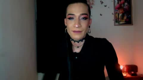 Snapshot of novanyx11 chatting on 11-07-25, 10:10 Nova... online show from 11-07-25, 10:10