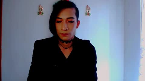 Snapshot of novanyx11 chatting on 11-27-25, 09:28 Nova... online show from 11-27-25, 09:28