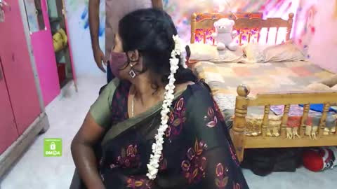 Snapshot of novapol chatting on 11-11-25, 05:35 Novapol online show from 11-11-25, 05:35