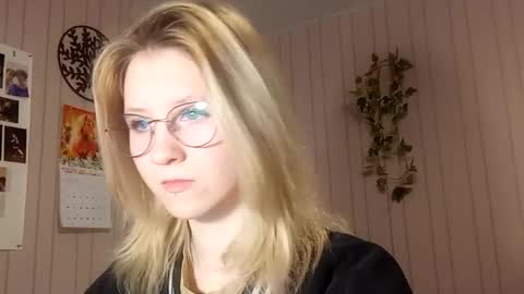 Sari  It is my first day  online show from 02-24-26, 03:10