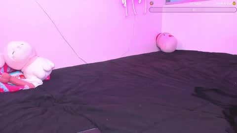 Snapshot of noxarcanee chatting on 03-06-25, 11:09 Goth Darling online show from 03-06-25, 11:09