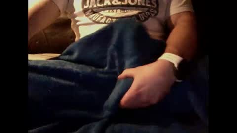 Noxukau online show from 09-25-25, 02:37