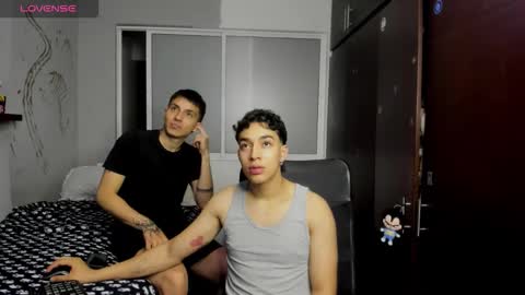 Snapshot of noxx_stark chatting on 09-15-25, 12:32 Noxx online show from 09-15-25, 12:32