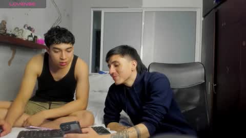 Snapshot of noxx_stark chatting on 11-09-25, 12:31 Noxx online show from 11-09-25, 12:31