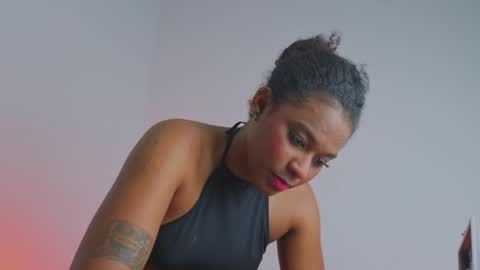 Snapshot of nude2557940 chatting on 11-18-25, 06:18 Channel Cox online show from 11-18-25, 06:18