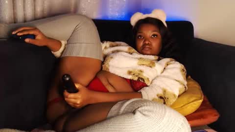 nudeberries515 online show from 04-30-26, 03:13