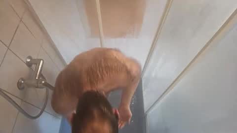 Snapshot of nudechiller chatting on 12-15-25, 11:36 Vinz... online show from 12-15-25, 11:36