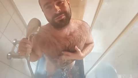 Snapshot of nudechiller chatting on 02-12-26, 09:26 Vinz... online show from 02-12-26, 09:26