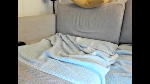Nudelounger online show from 06-06-26, 01:11