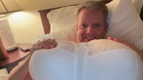 Snapshot of nudman64 chatting on 07-30-26, 03:49 Don online show from 07-30-26, 03:49