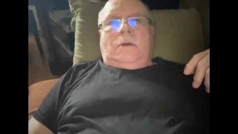 Snapshot of nukiss chatting on 12-03-24, 11:44 nukiss online show from 12-03-24, 11:44