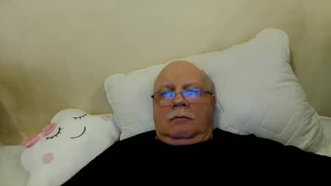 Snapshot of nukiss chatting on 12-21-24, 06:02 nukiss online show from 12-21-24, 06:02