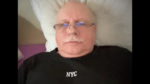 Snapshot of nukiss chatting on 01-15-25, 10:38 nukiss online show from 01-15-25, 10:38