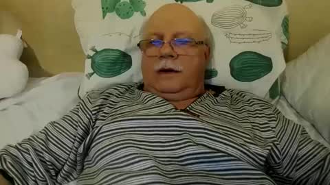 Snapshot of nukiss chatting on 02-05-25, 05:31 nukiss online show from 02-05-25, 05:31