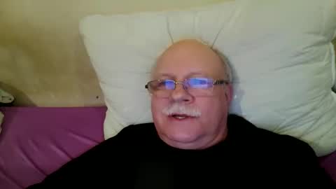 Snapshot of nukiss chatting on 02-26-25, 09:05 nukiss online show from 02-26-25, 09:05