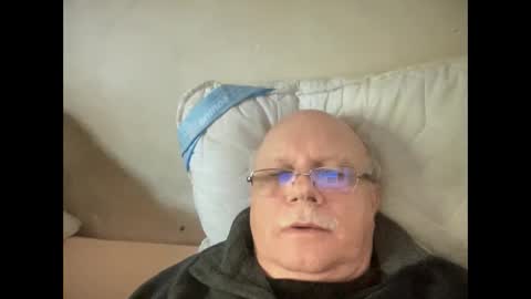 Snapshot of nukiss chatting on 10-22-25, 09:42 nukiss online show from 10-22-25, 09:42