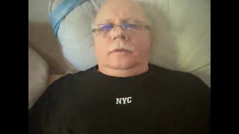 Snapshot of nukiss chatting on 10-23-25, 09:08 nukiss online show from 10-23-25, 09:08