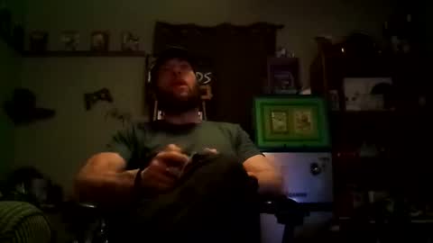 Awwwww Hey Sweetie Pies. Welcome To The Sweetie Pie Lounge. Enjoy The Dad-Cast. SweetCorny Fun-loving Dad Talk. online show from 02-04-25, 04:05