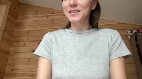 Snapshot of nursedoll chatting on 10-28-25, 05:55 Ema online show from 10-28-25, 05:55