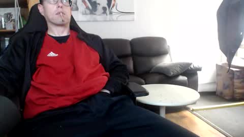 nursefan online show from 10-18-25, 12:28