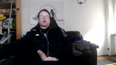 nursefan online show from 12-20-25, 10:55