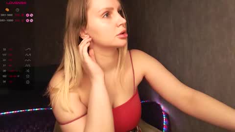 Snapshot of nutcrewlove chatting on 12-15-25, 08:57 WEELCOMEEEEEEEEEE online show from 12-15-25, 08:57