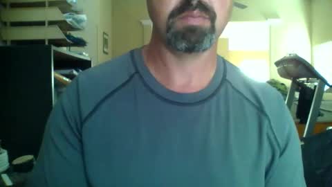 nvrenuff1979 online show from 04-14-26, 09:21