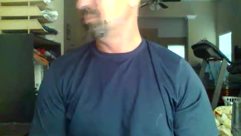 Snapshot of nvrenuff1979 chatting on 05-13-26, 11:29 nvrenuff1979 online show from 05-13-26, 11:29