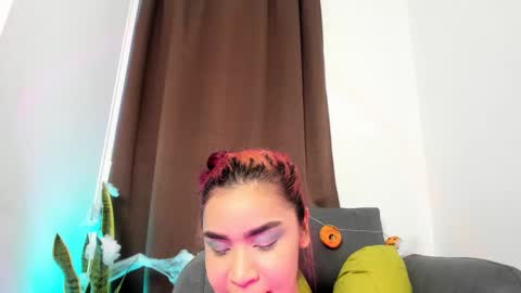 Snapshot of nyalgasai1 chatting on 10-02-25, 11:01 Nia online show from 10-02-25, 11:01