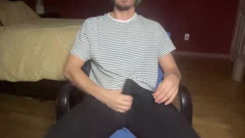 Snapshot of nyc2100 chatting on 02-10-25, 03:57 Your HOTBF online show from 02-10-25, 03:57