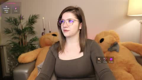 milf online show from 01-13-26, 09:03