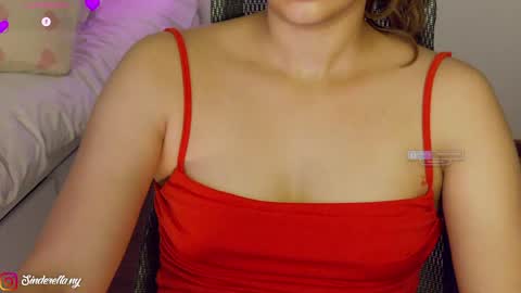Snapshot of nylaahhh chatting on 06-02-26, 01:40 Nylaah online show from 06-02-26, 01:40