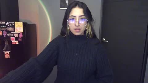 Snapshot of nymph_frida chatting on 03-07-25, 10:02 Frida online show from 03-07-25, 10:02