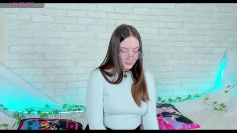 Kat online show from 04-17-26, 03:26