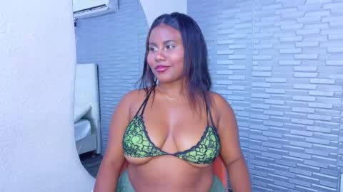 Snapshot of nympho_bff chatting on 11-14-25, 09:13 nympho_bff online show from 11-14-25, 09:13
