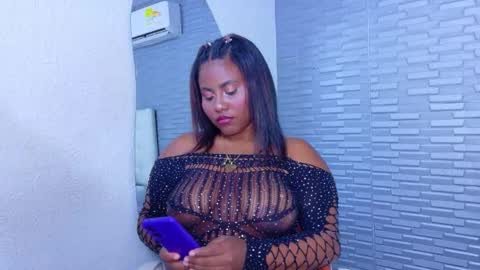 Snapshot of nympho_bff chatting on 11-25-25, 03:28 nympho_bff online show from 11-25-25, 03:28